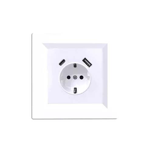 Nova csatlakozóaljzat USB csatlakozóval fehér kerettel